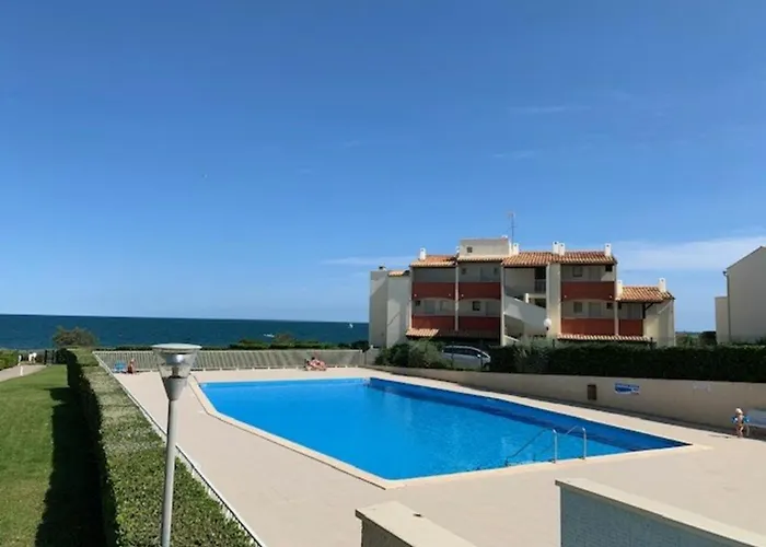 Apartman T2 Climatise Avec Piscine Et Parking A 20m De La Mer, Pour 5 Pers - Fr-1-607-100 Agde