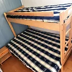 T2 Climatise Avec Piscine Et Parking A 20m De La Mer, Pour 5 Pers - Fr-1-607-100 Апартаменты *