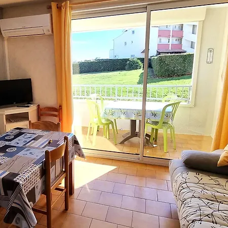 T2 Climatise Avec Piscine Et Parking A 20m De La Mer, Pour 5 Pers - Fr-1-607-100 Apartment Agde