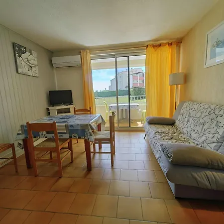 T2 Climatise Avec Piscine Et Parking A 20m De La Mer, Pour 5 Pers - Fr-1-607-100 דירה *