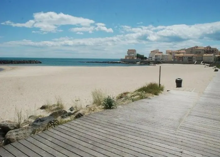 T2 Climatise Avec Piscine Et Parking A 20m De La Mer, Pour 5 Pers - Fr-1-607-100 Apartment *